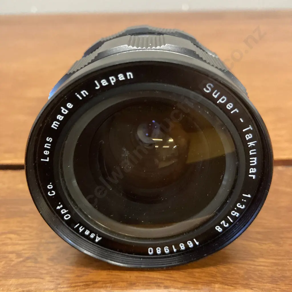 Vintage Super - Takumar 1:3.5 / 28 Wide Angle Lens Asahi Opt. Co. Japan Image 1++